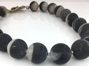 BLACK & GREY BANDED AGATE NECKLACE