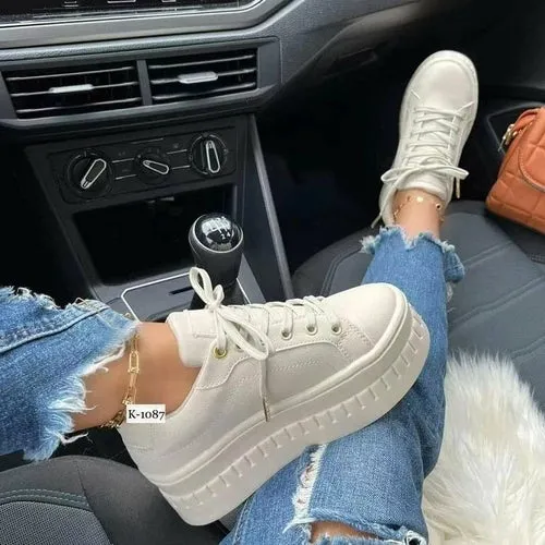 Casual Women's Sneakers - Stylish Platform Flat Shoes for Everyday Comfort