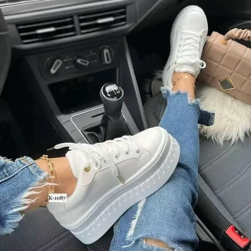 Casual Women's Sneakers - Stylish Platform Flat Shoes for Everyday Comfort
