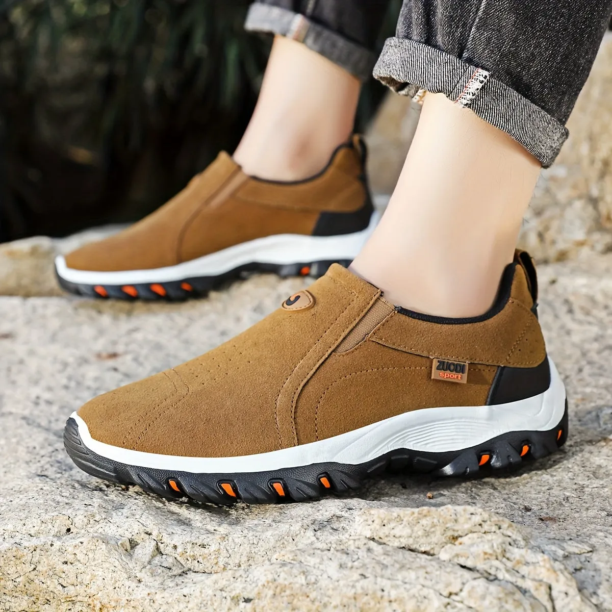 Comfy Non Slip Solid Color Slip On Sneakers for Men