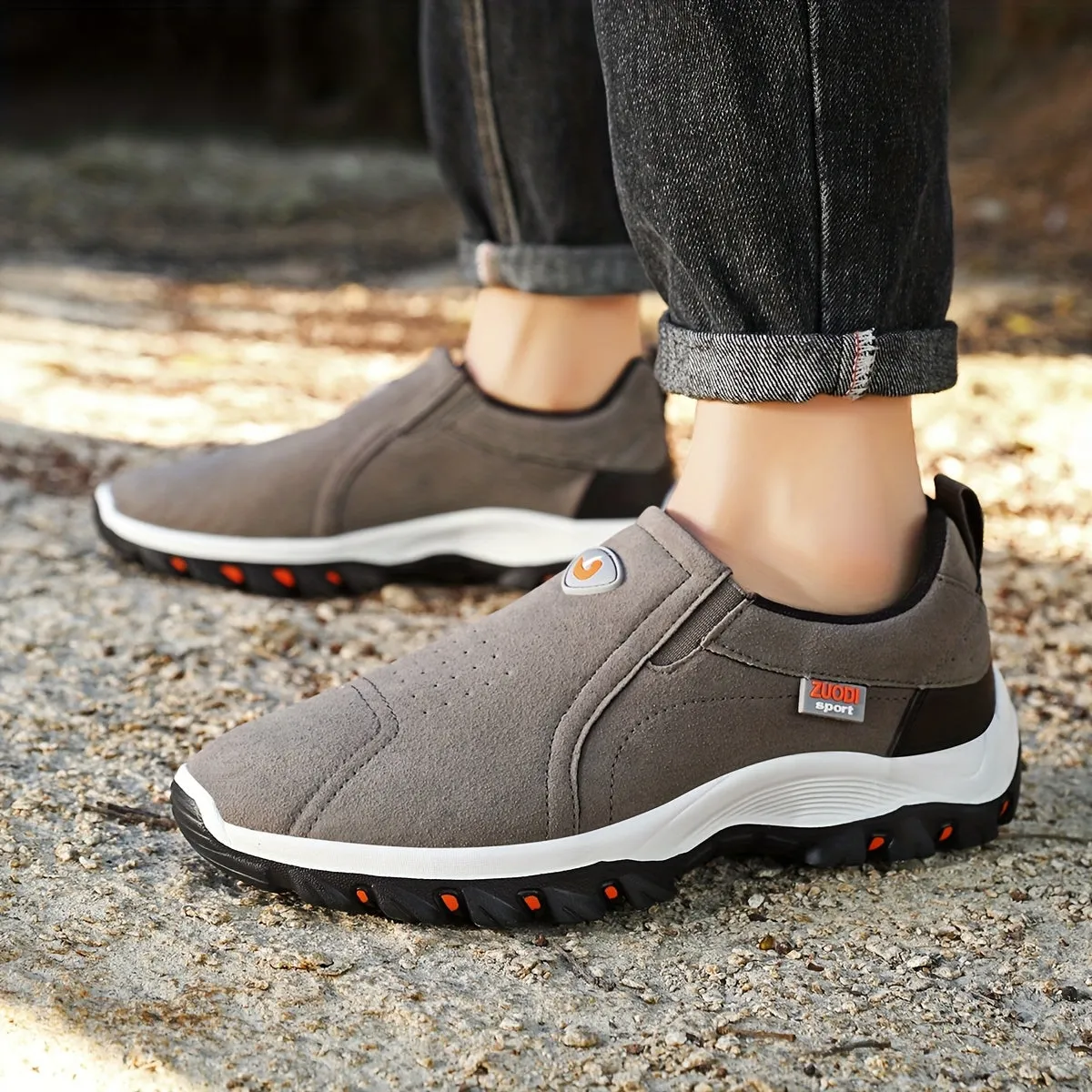 Comfy Non Slip Solid Color Slip On Sneakers for Men