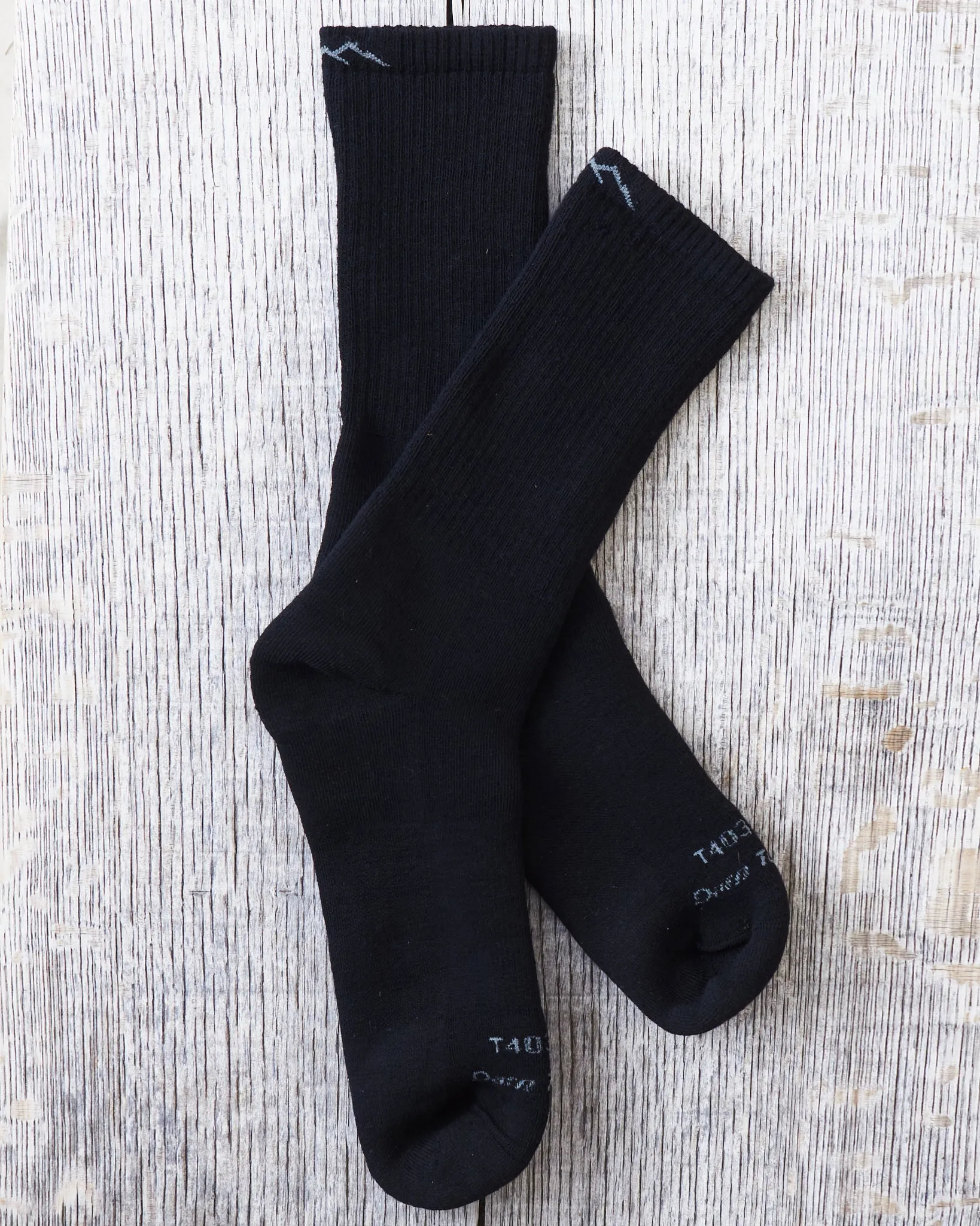 Darn Tough T433 / T4033 Black Boot Sock Heavyweight Tactical With Full Cushion