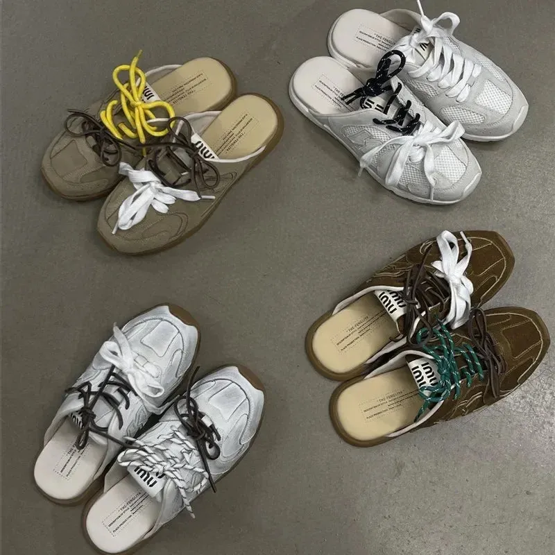Dual-Colored Leather Sneakers for Casual Fitness