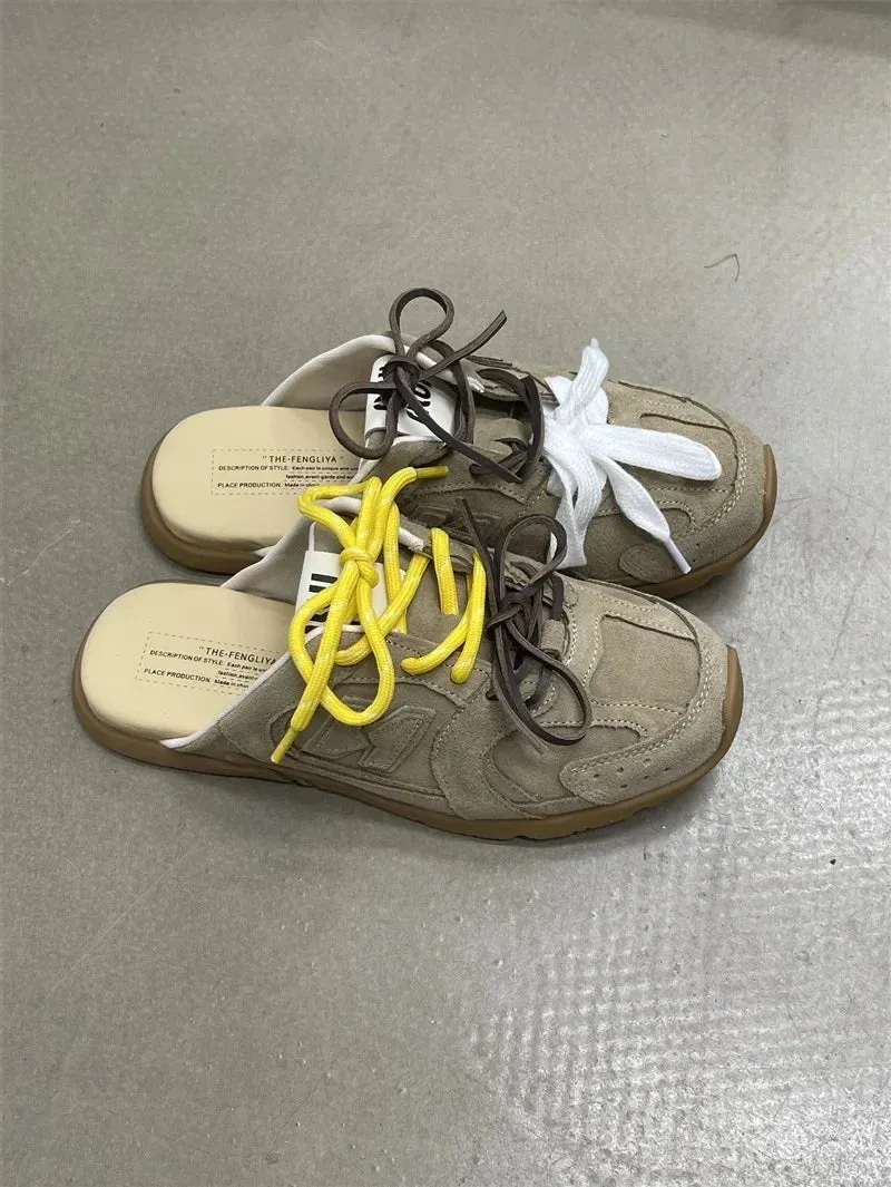 Dual-Colored Leather Sneakers for Casual Fitness