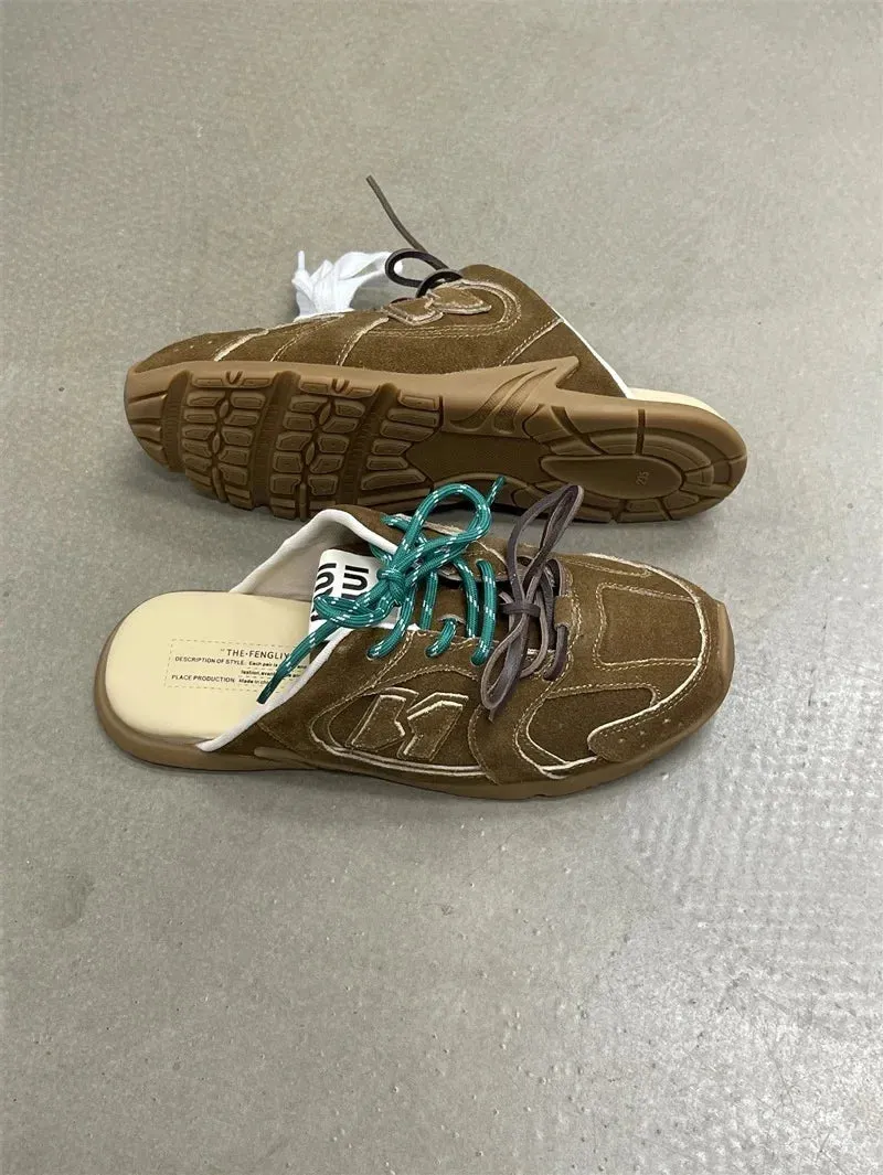 Dual-Colored Leather Sneakers for Casual Fitness