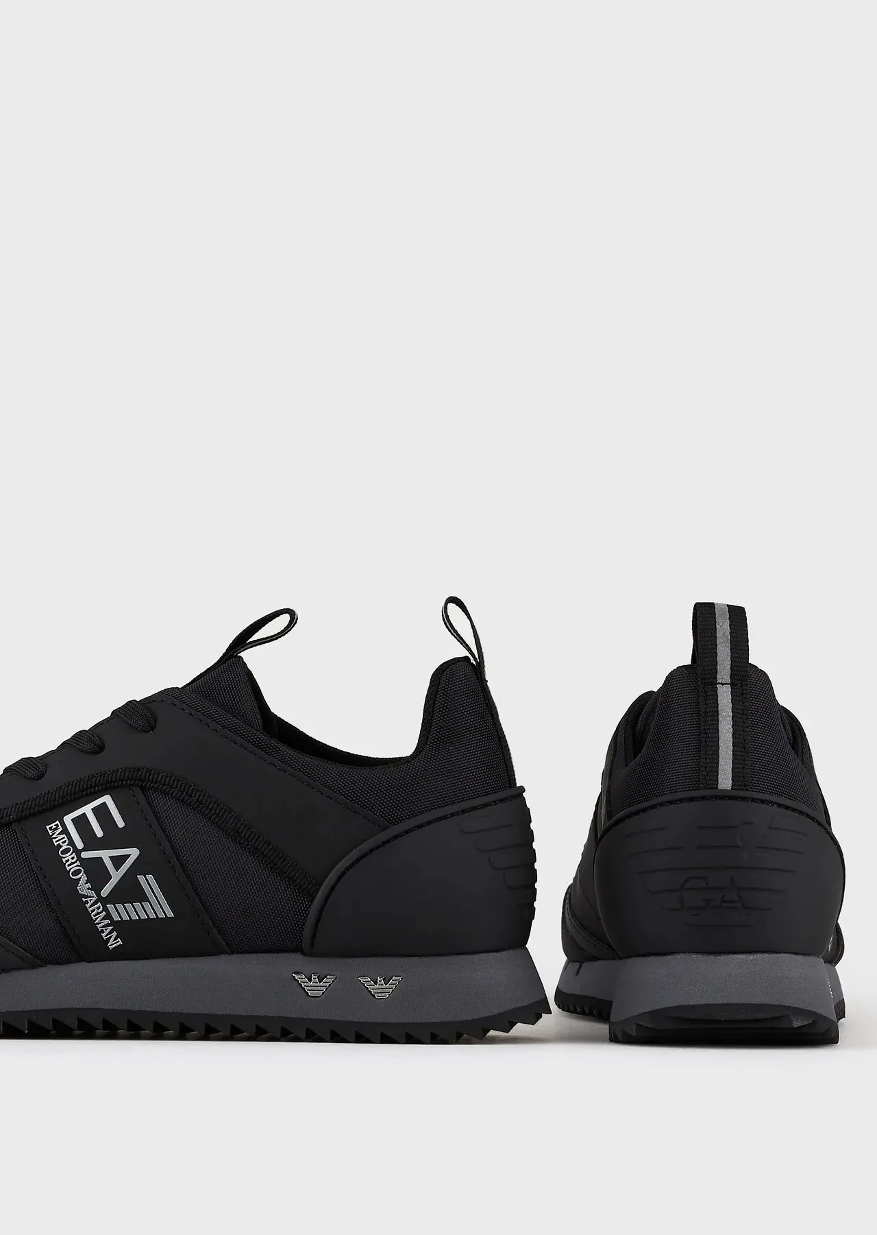 EA7 Emporio Armani X8X027 Woven Trainers Black / Irongate