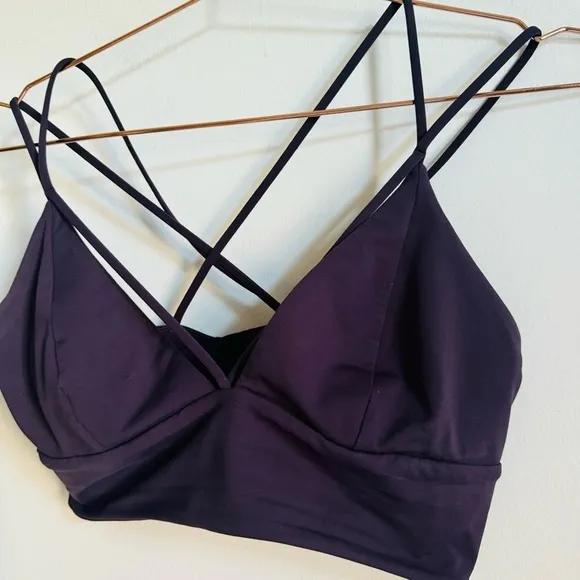 Lululemon Pushing Limits Bra Black Currant 10