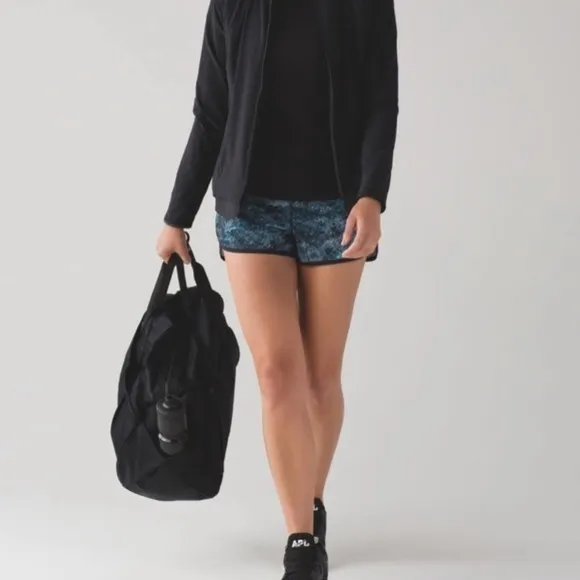 Lululemon Speed Short 2.5” Fairisle Multi Black Size 6