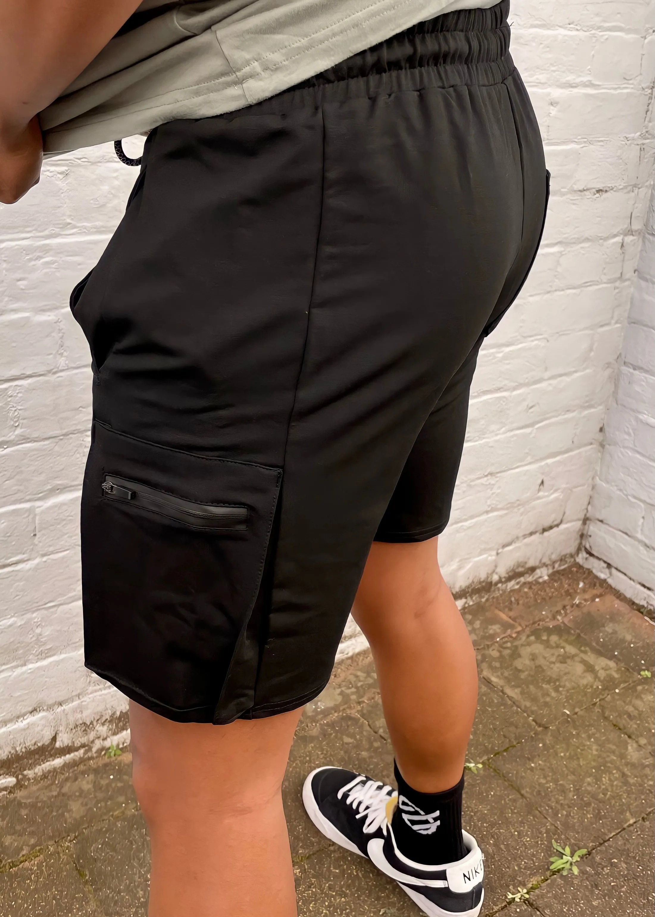 MENS ALL ACCESS TRAINING SHORT in BLACK