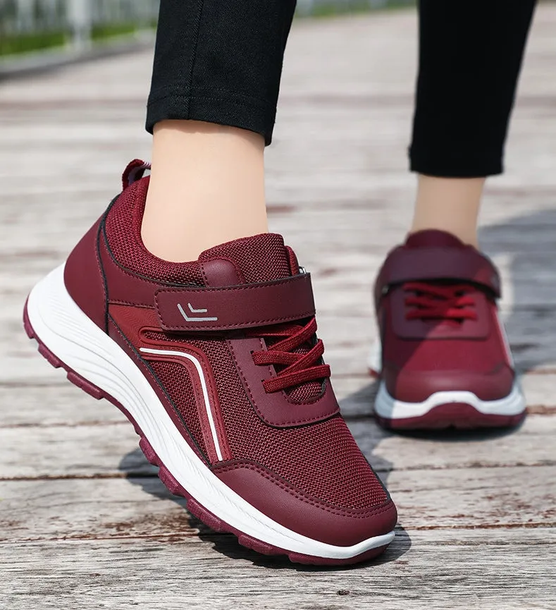 Modern Knitted Trainer Sneakers for Maximum Flexibility and Support