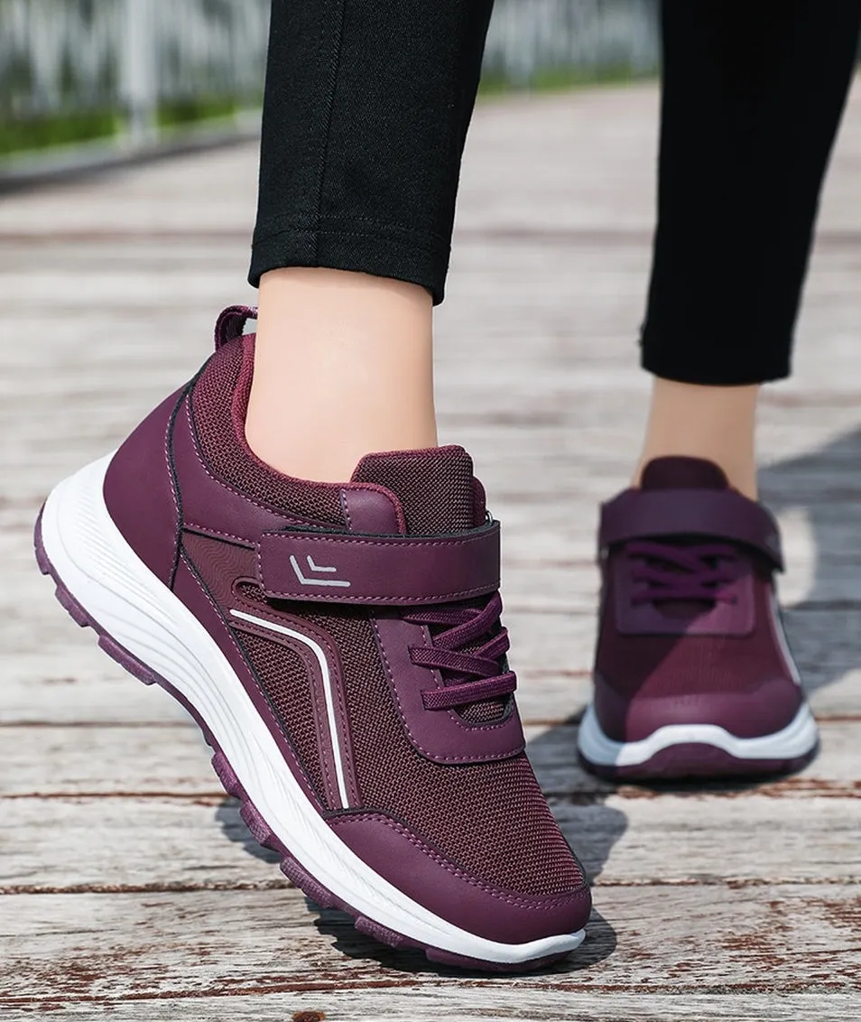 Modern Knitted Trainer Sneakers for Maximum Flexibility and Support
