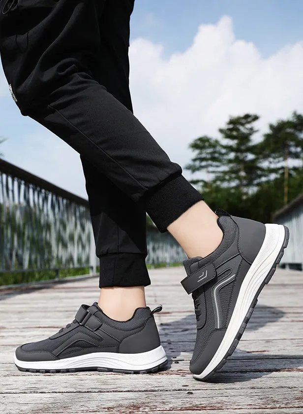 Modern Knitted Trainer Sneakers for Maximum Flexibility and Support