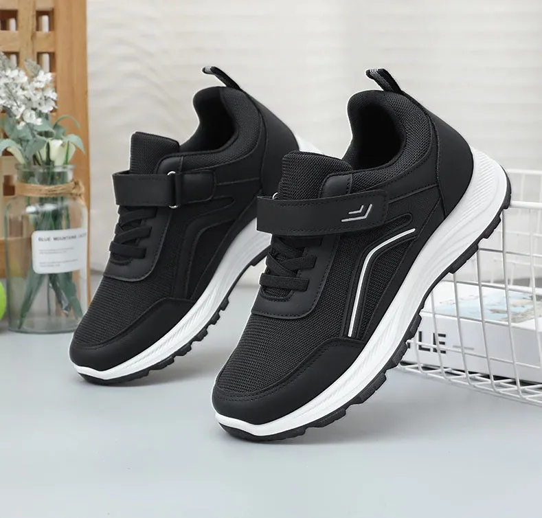 Modern Knitted Trainer Sneakers for Maximum Flexibility and Support