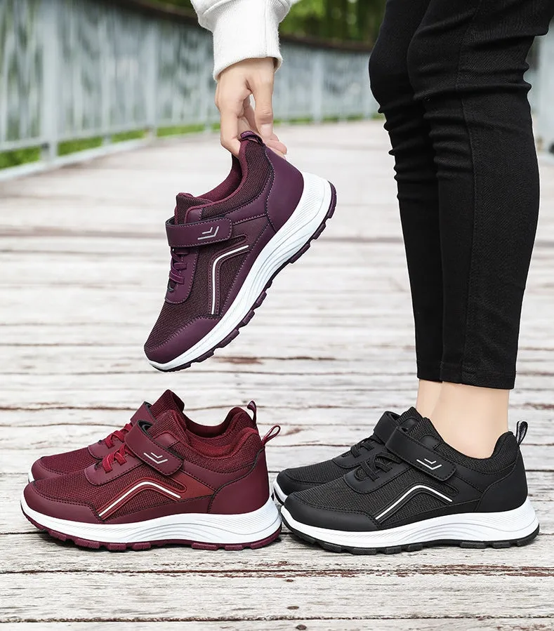 Modern Knitted Trainer Sneakers for Maximum Flexibility and Support