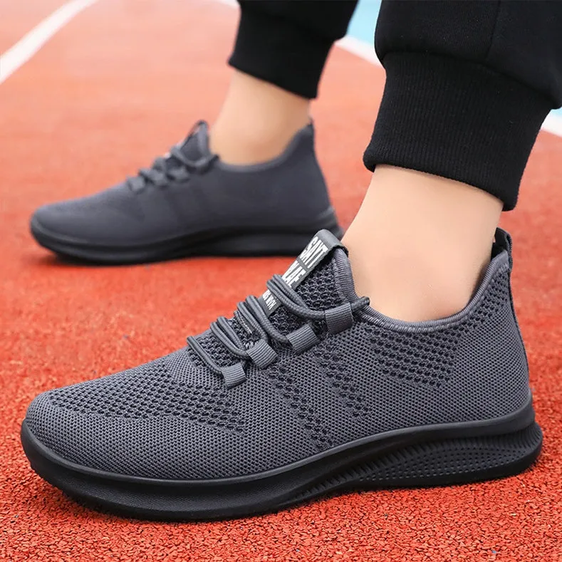 Modern Minimalist Training Shoes Perfect for Casual Outings