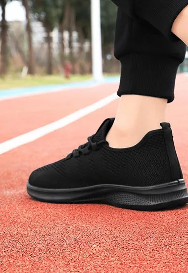 Modern Minimalist Training Shoes Perfect for Casual Outings