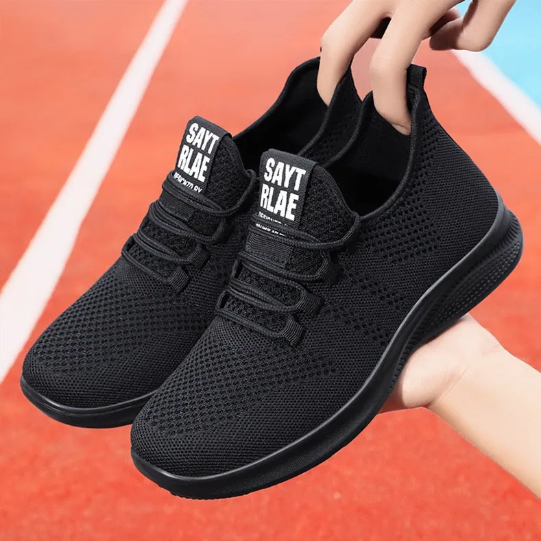 Modern Minimalist Training Shoes Perfect for Casual Outings