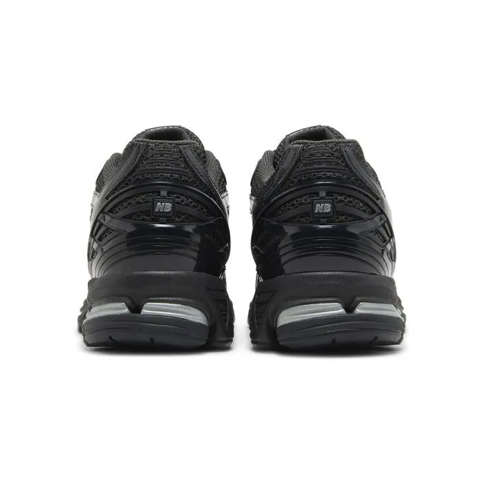 New Balance 1906R 'Black Metallic Silver'