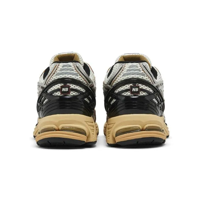 New Balance 1906R 'Vintage Silver'