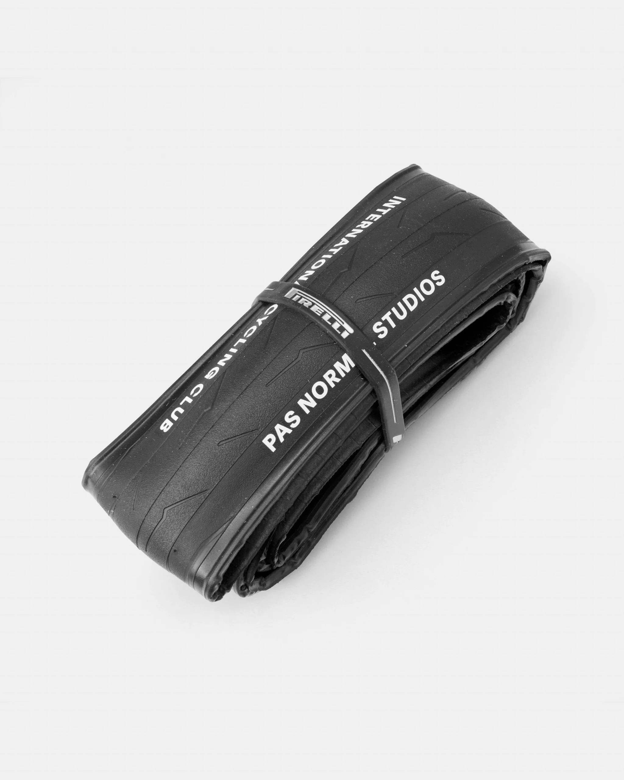 Pas Normal Studios - Pirelli P ZERO RACE TLR - Black