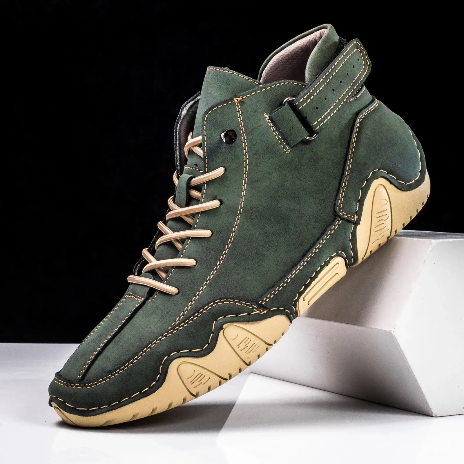 RAINIER RIDGE SNEAKERS