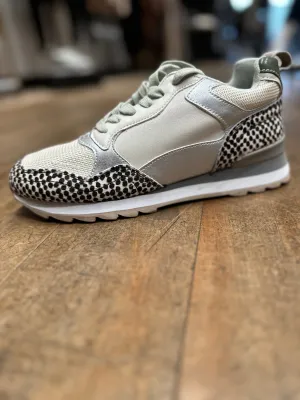SHUSHOP Parker Black and White Sneaker