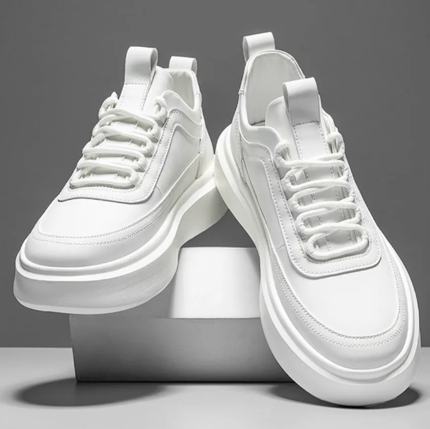 Sneakers for Men Modern Versatility with Everyday Comfort