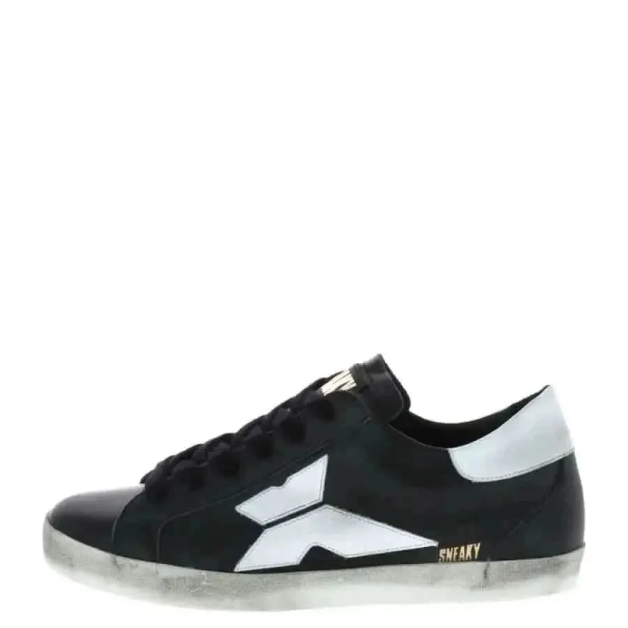 Sneaky Men Sneakers Black Leather Slip-On Sporty Design