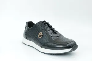 Sports shoes