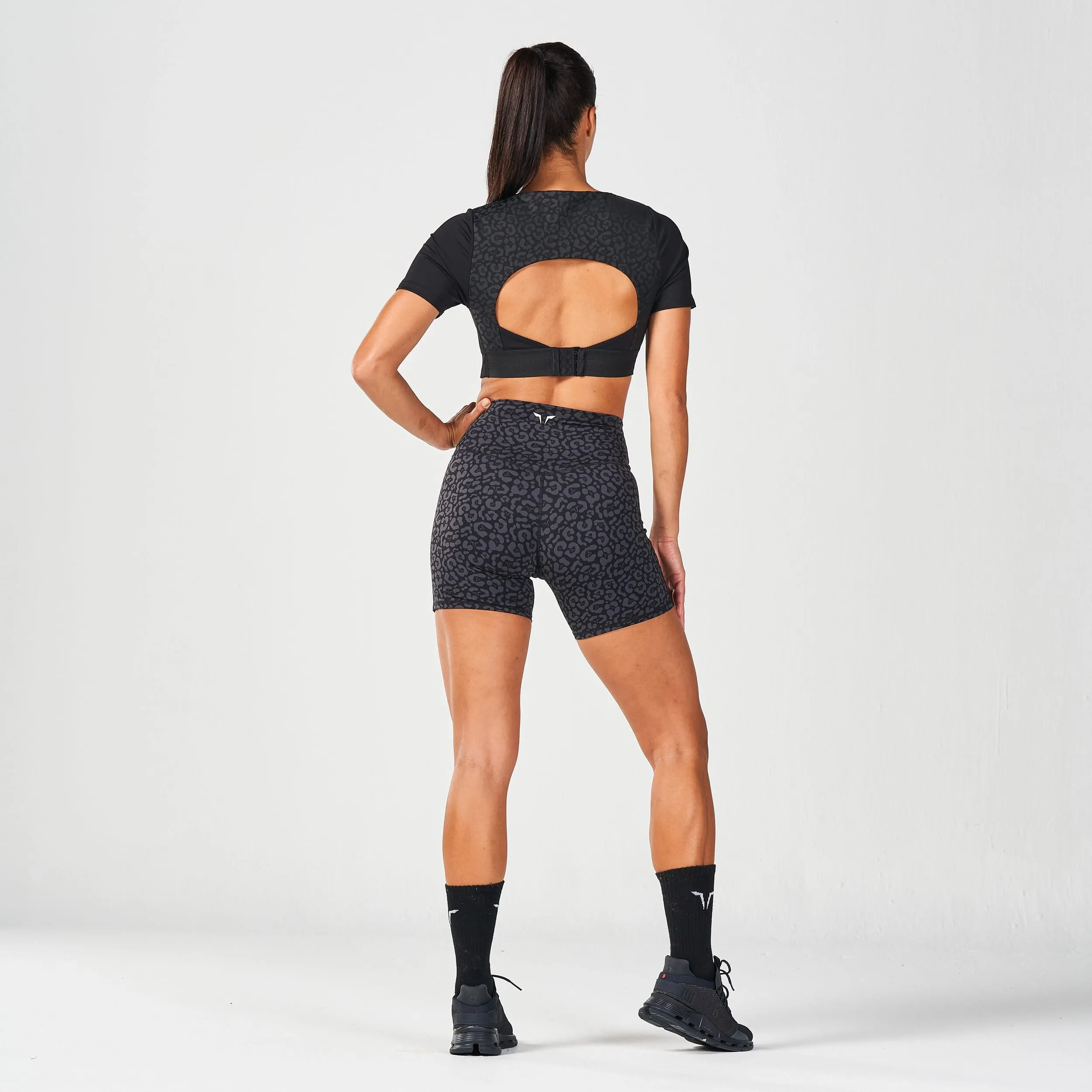 SQUATWOLF UNTAMED 5" BIKER SHORTS