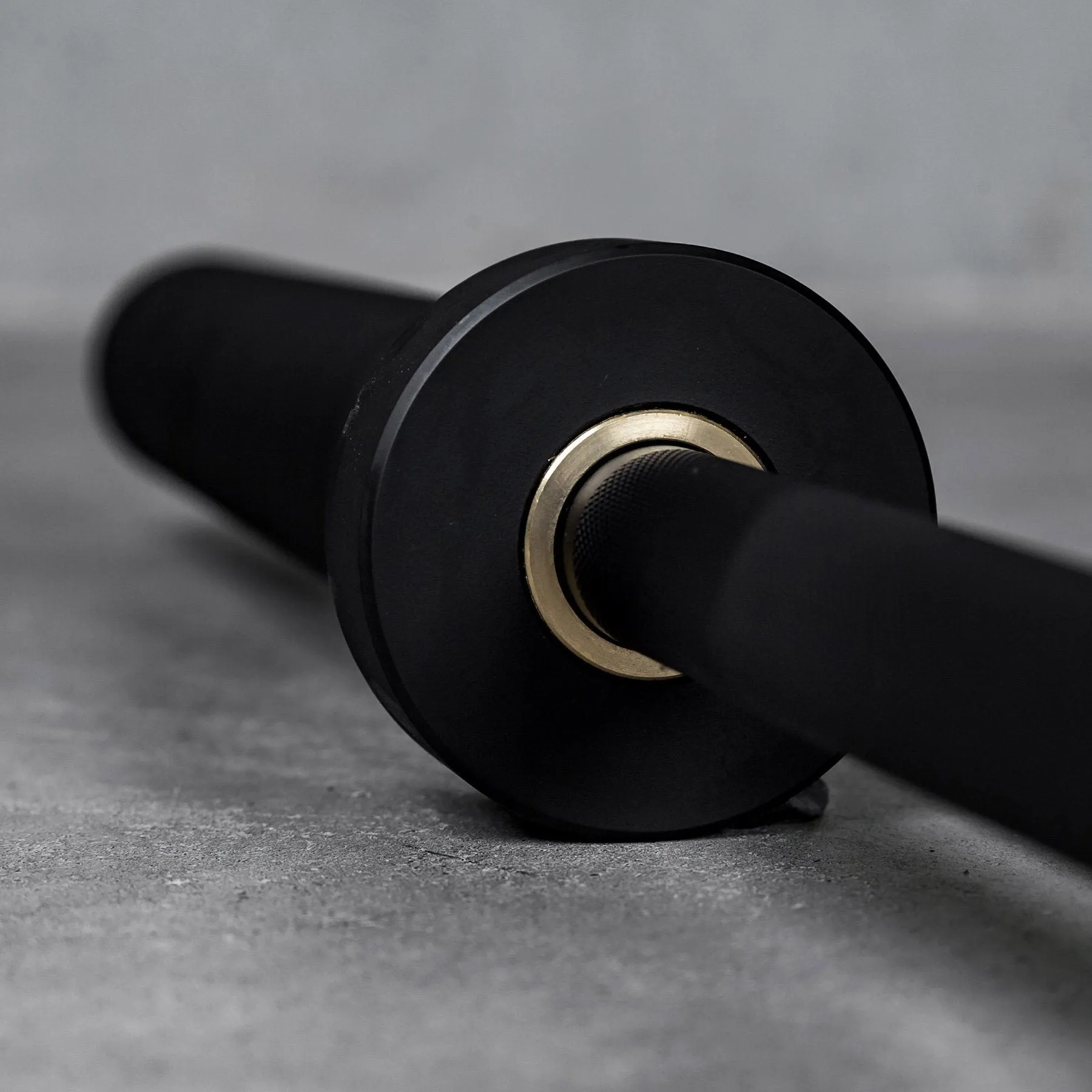 TWL - WOMEN'S PREMIUM 15Kg BARBELL - BLACK